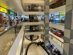 Peninsula Plaza (D6), Retail #526865691